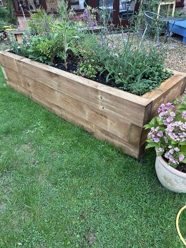 Full sleeper planters any - full,